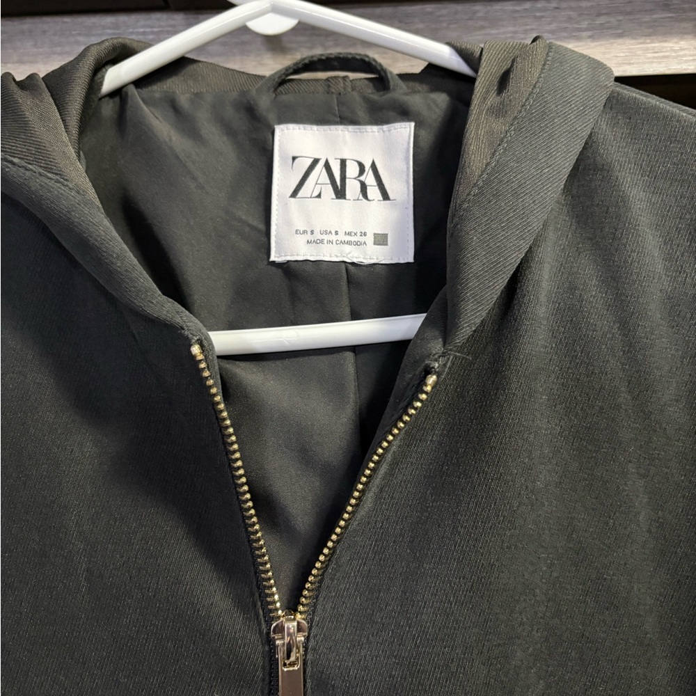 Zara Charcoal Zip-Up Hoodie